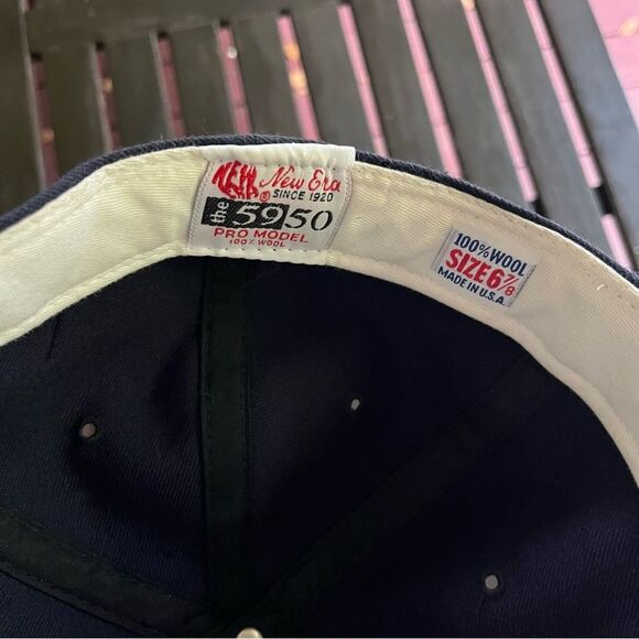 Vintage New Era 5950 Pro Model Wool Mariners Cap (6 7/8) (Made in USA 🇺🇸) - Picture 4 of 5